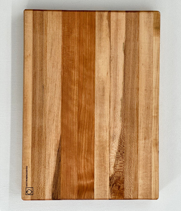 Cherry Edge Grain Cutting Board