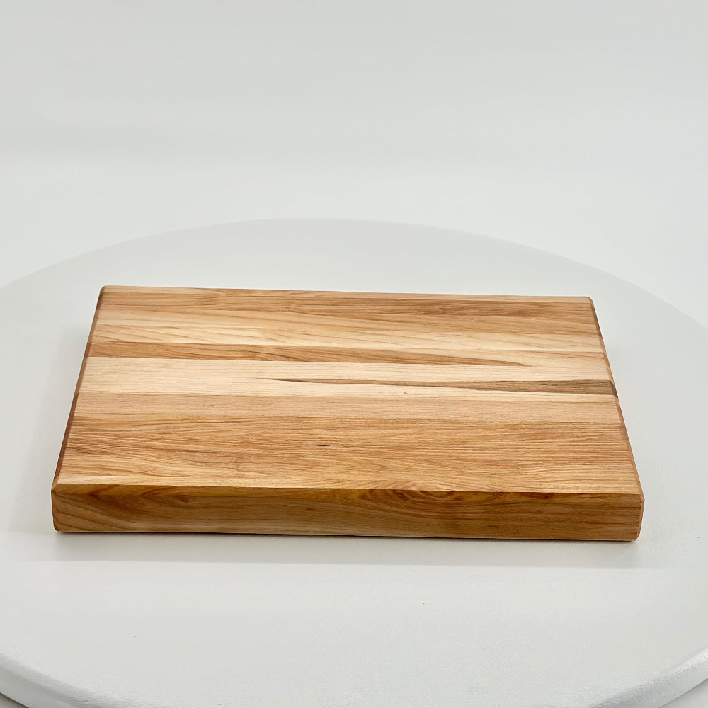 Cherry Edge Grain Cutting Block