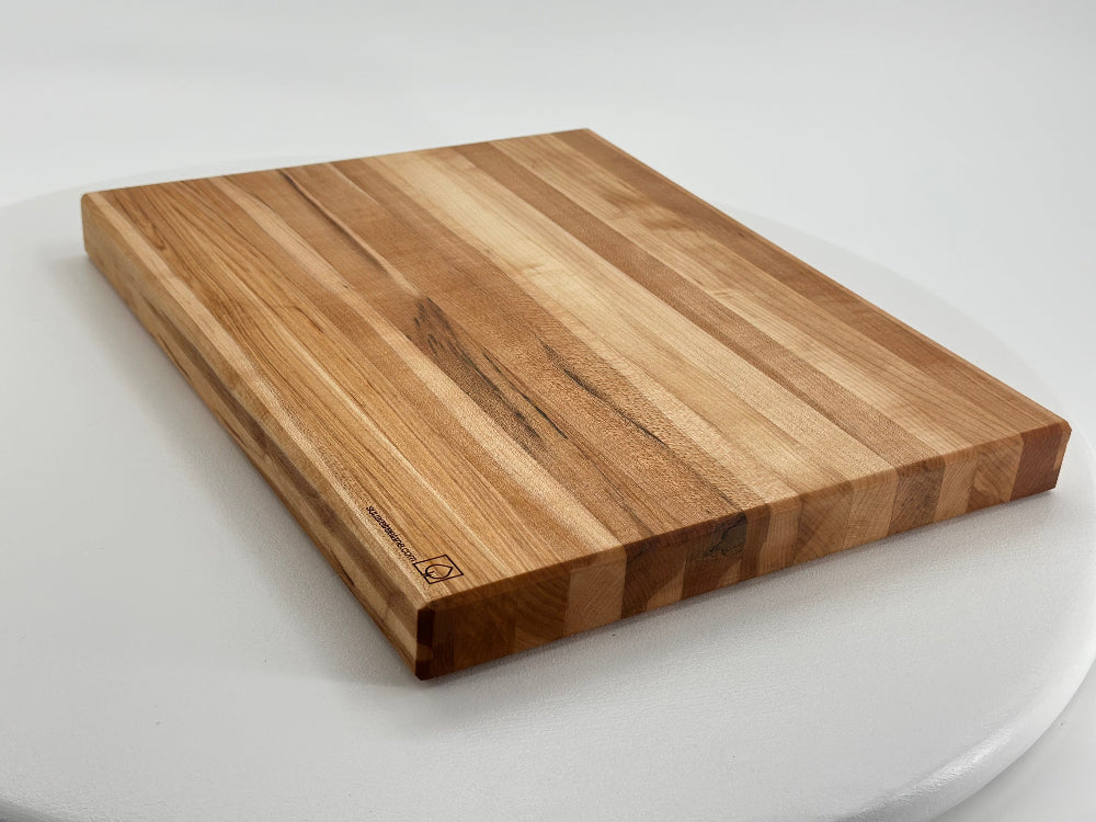 Cherry Edge Grain Cutting Block