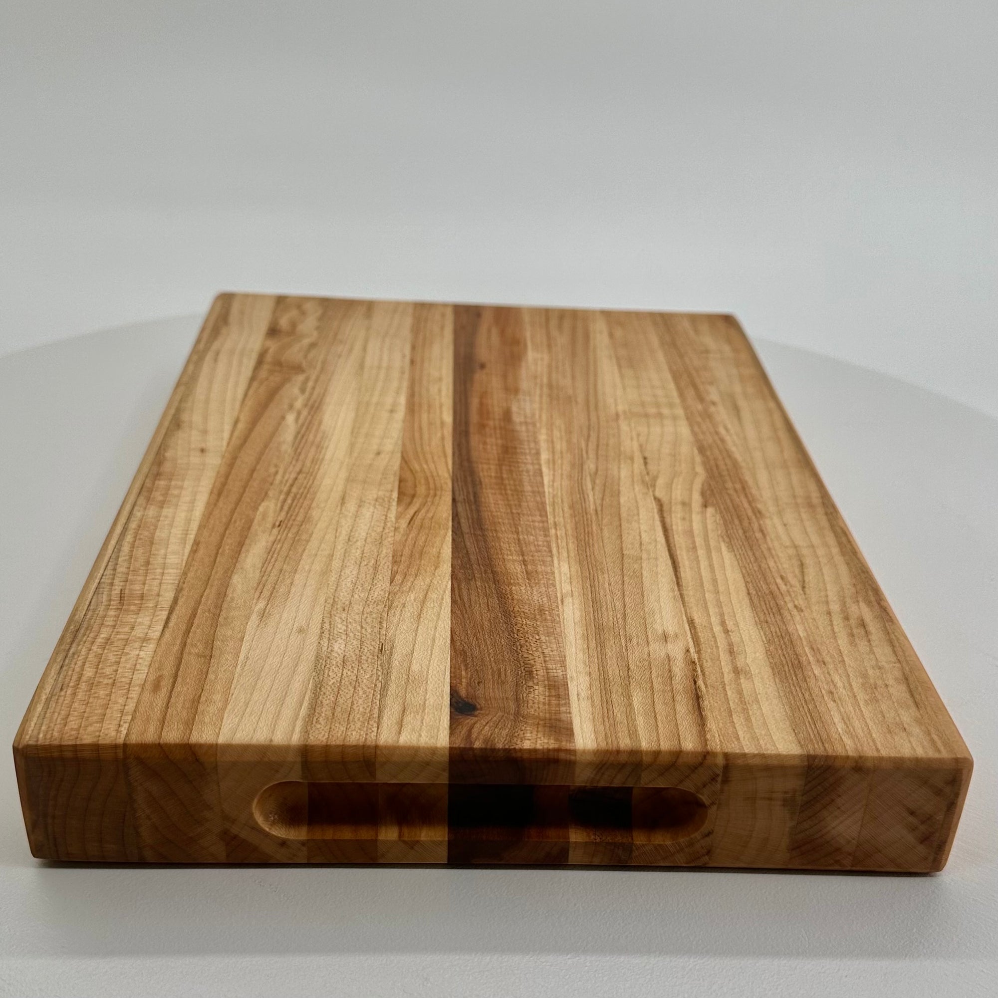 Cherry Edge Grain Cutting Block