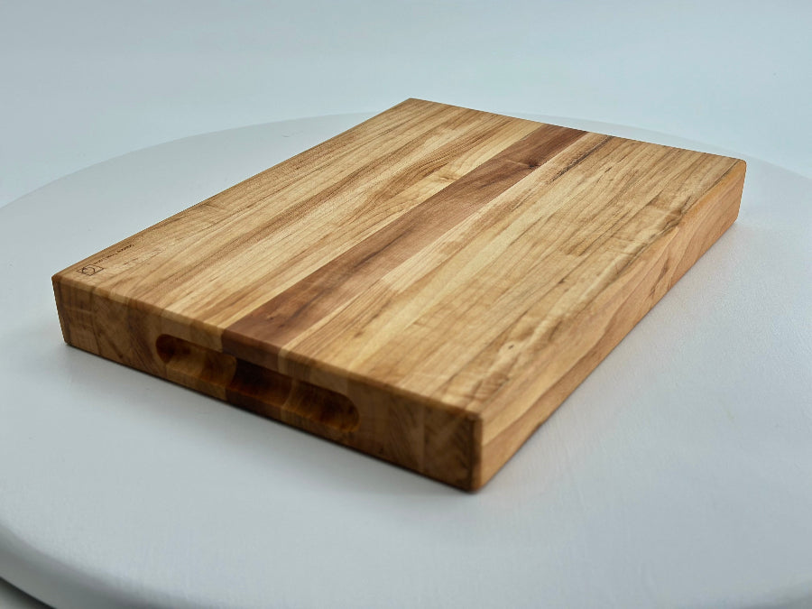 Cherry Edge Grain Cutting Block