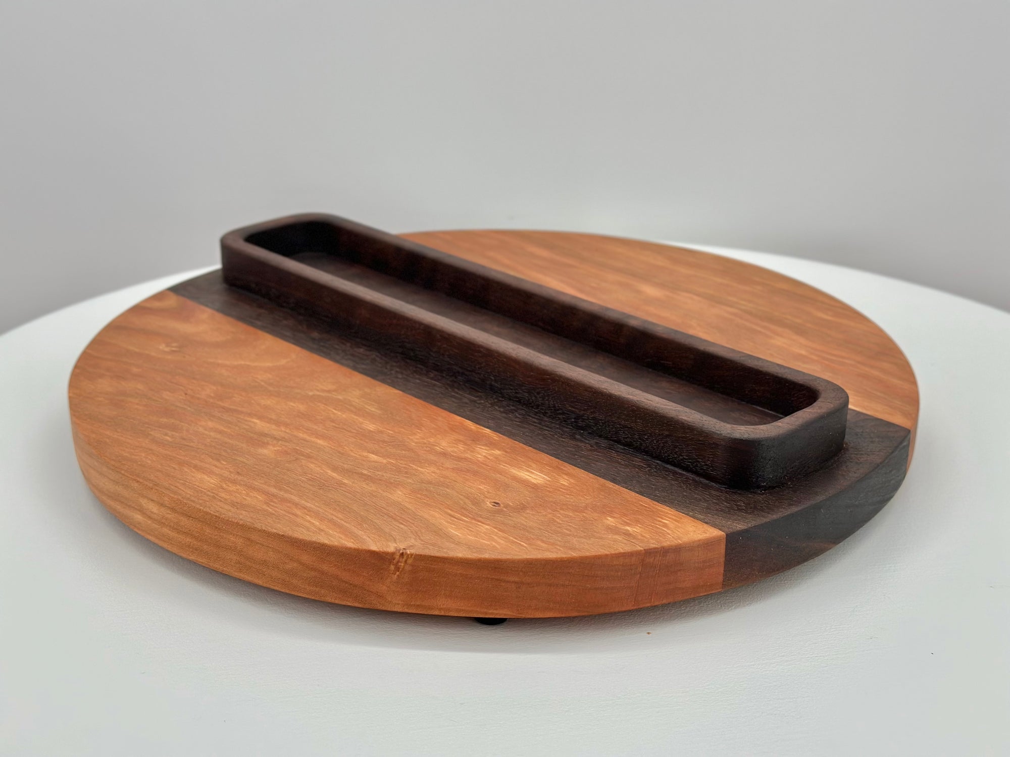 Charcuterie Cracker Keeper Classic