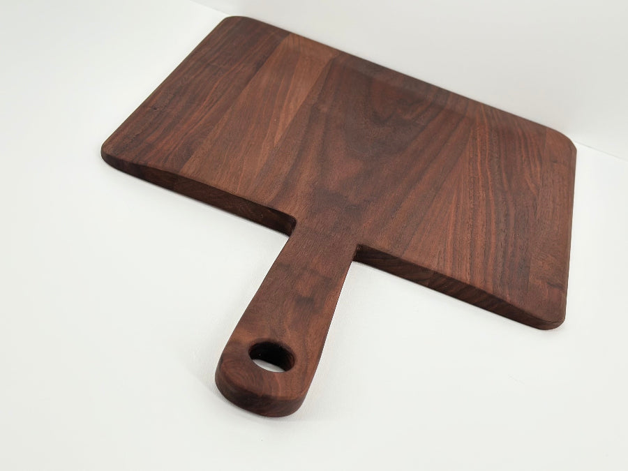 PIZZA PEEL IN WALNUT HARDWOOD