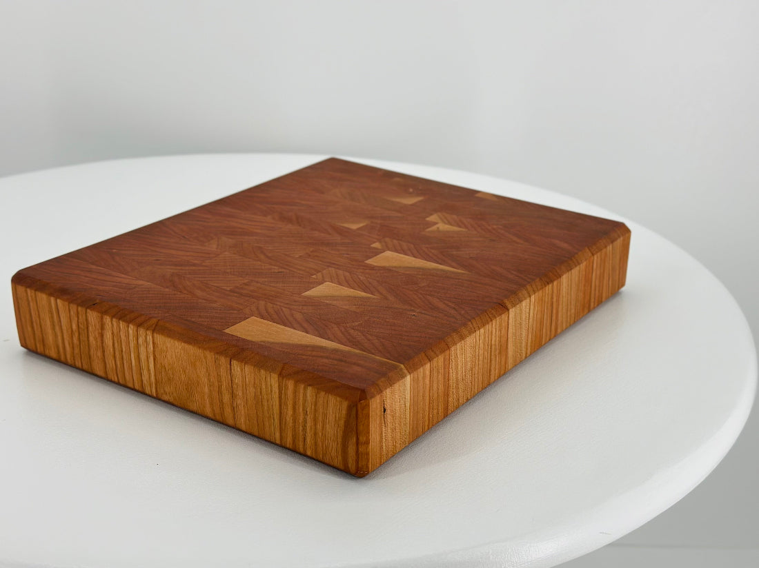 CHERRY END GRAIN CUTTING BLOCK